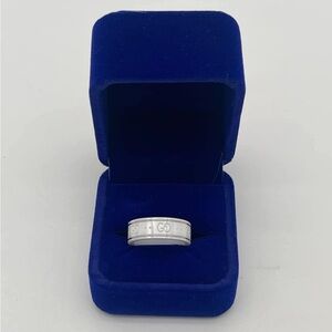 Gucci Icon Ceramic White GG Logo Ring Silver Plated